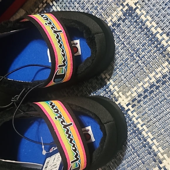 Champion slippers - Picture 4 of 7